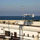 Ci spostiamo ora a Torre a Mare. Dalla piazza principale del borgo marinaro basta imboccare il lungomare di via Principi di Piemonte per trovare quasi attaccati l�uno all�altro �Zia Teresa� (aperto nel 1950)...